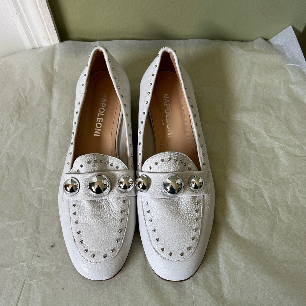 NWOT Napoleon Italy women’s Loafers Sz 37